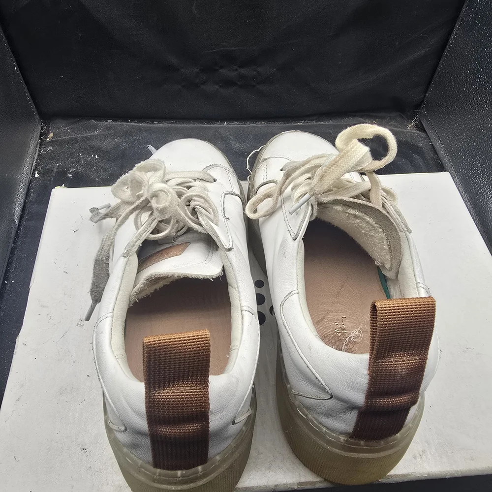 42 GOLD White Platform Sneakers‎